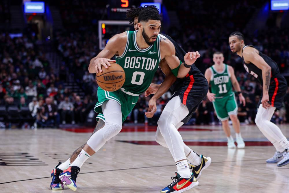 队在国际舞 队在国际舞